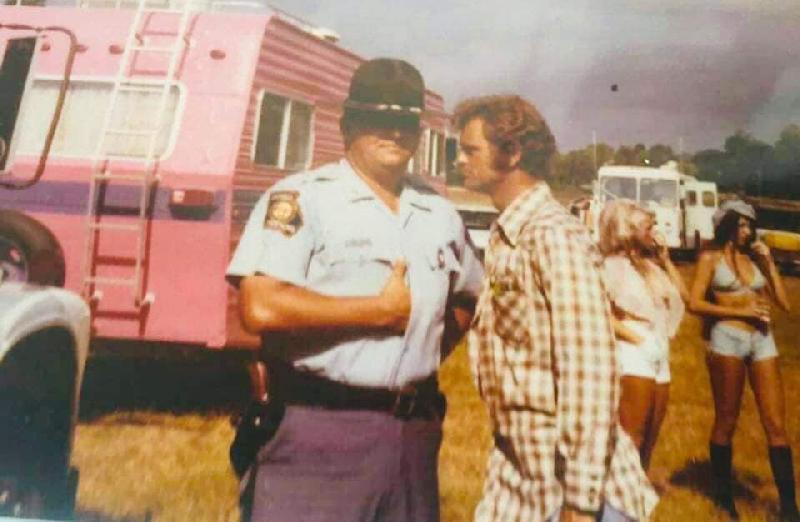 Smokey and the Bandit movie behind the scenes - At the Working Girl's trailer where the Police Captain was almost arrested.