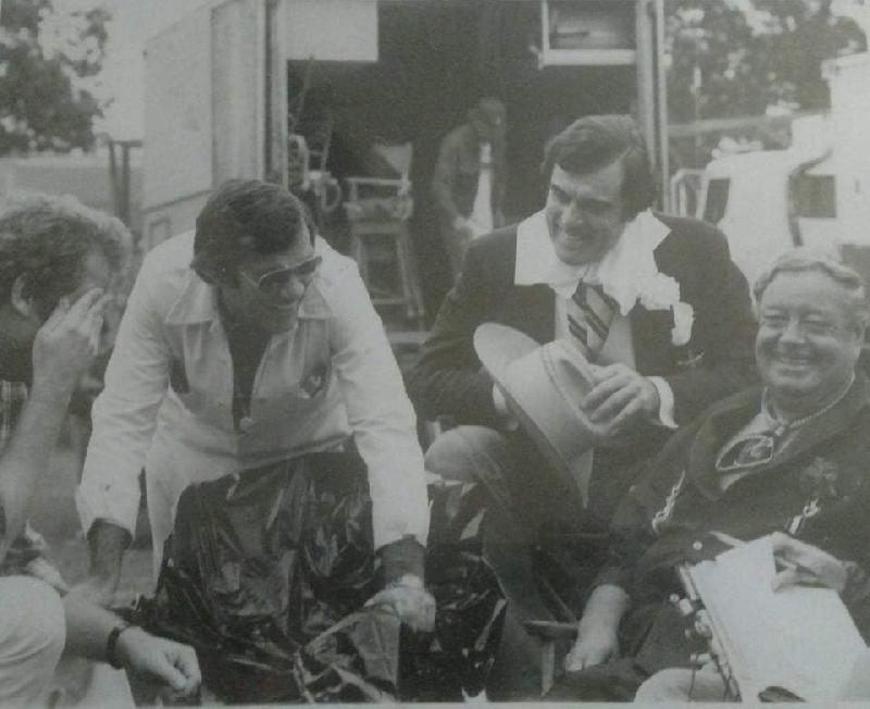 Smokey and the Bandit movie behind the scenes - Hal Needham, Junior and Jackie Gleason.