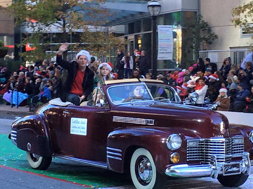 KICKS 101.5 Radio DJ - Cadillac Jack in 1941 Cadillac at Atlanta Christmas Parade